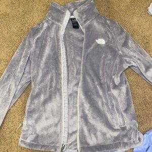 grey north face jacket